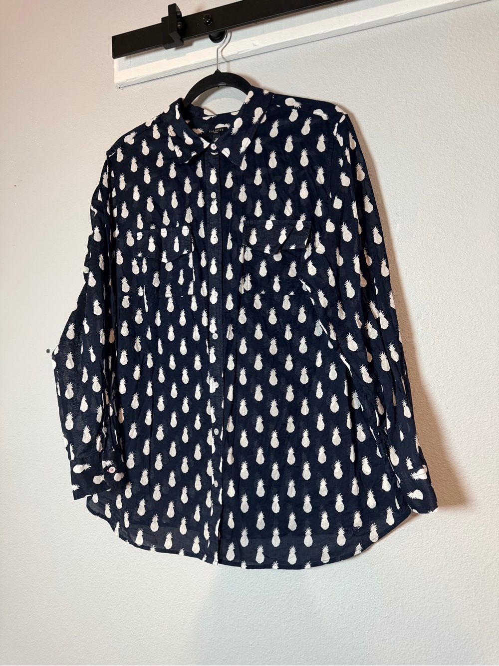 Talbots Women's Navy Blue Pineapple Print Button Up Shirt 1X Cotton Long Sleeve - Picture 2 of 8
